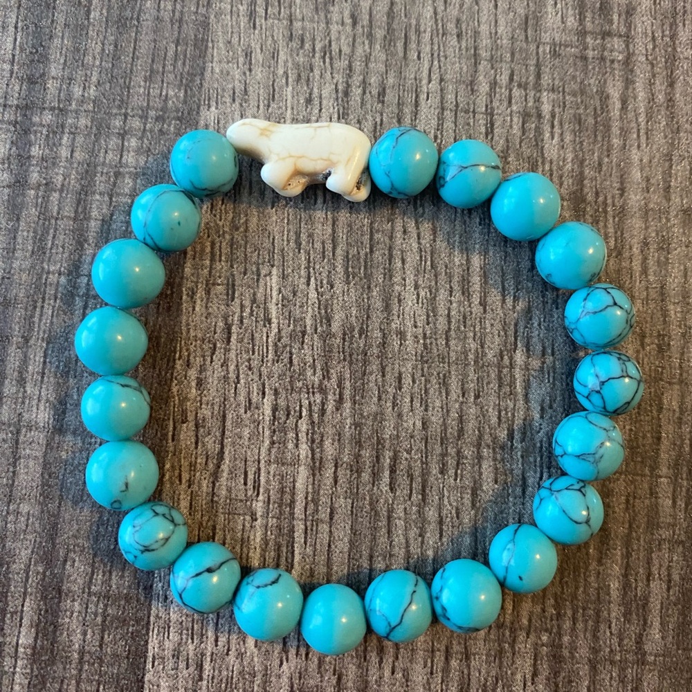 NEW Beautiful beaded  Tracking Polar Bear collection Bracelet !